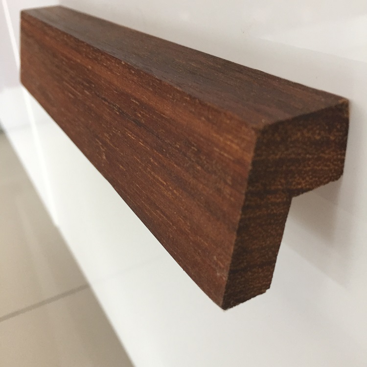 designer-wood-cabinet-pull